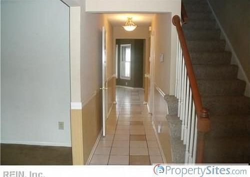 3rd image of 2441 Piney Bark Dr