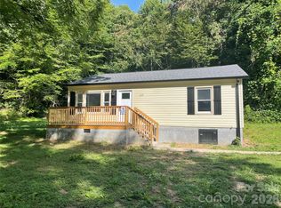 2379 Indian Grave Rd, Lenoir, NC 28645