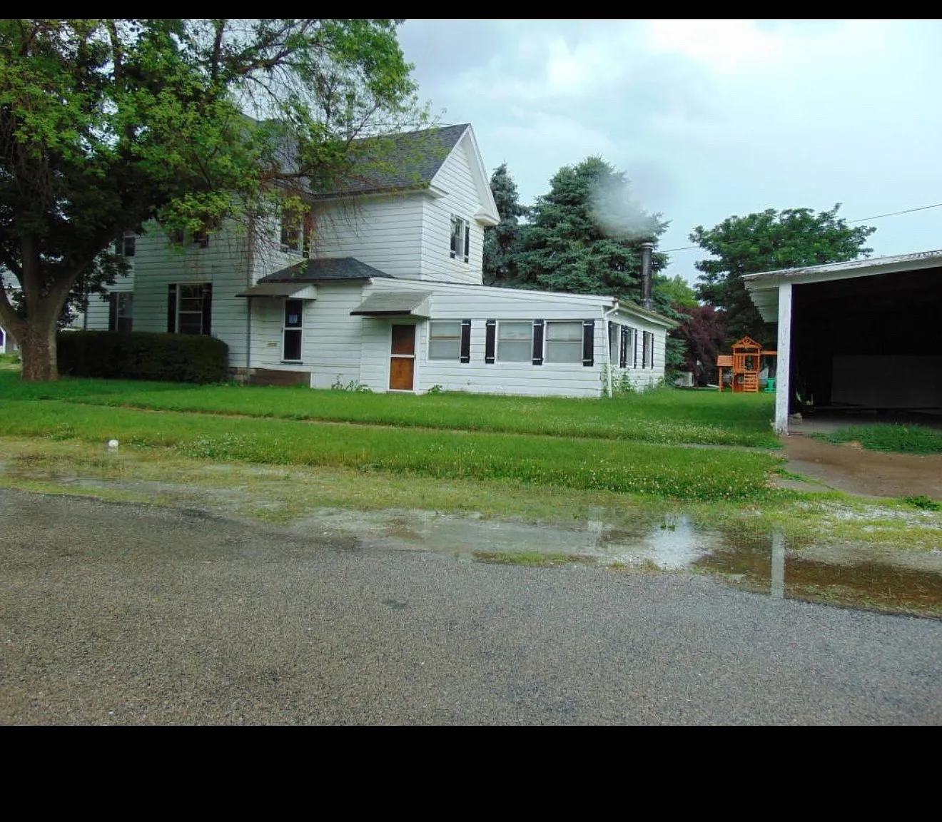 3 bed, 2768 sqft, $1,500 — Photo 3