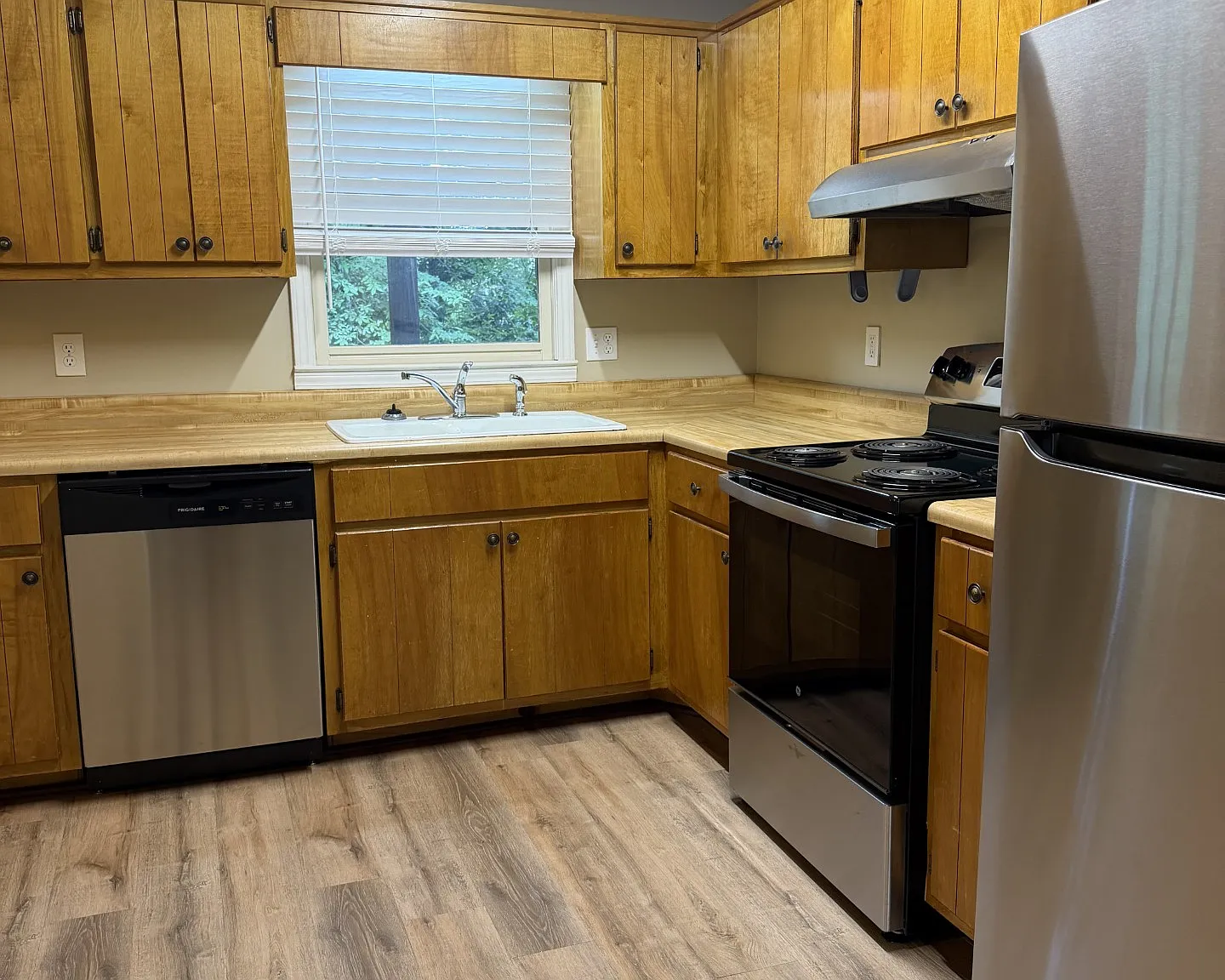 2403 Rockmart Rd SE — Photo 4