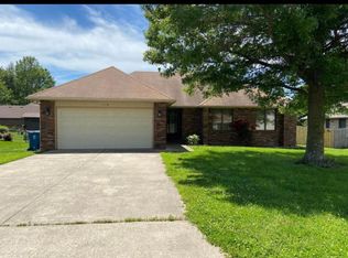 603 N Fort St, Nixa, MO 65714
