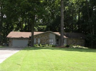 15439 Holly Dr, Smithfield, VA 23430