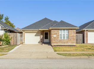 2535 Rhapsody Ct, Bryan, TX 77802