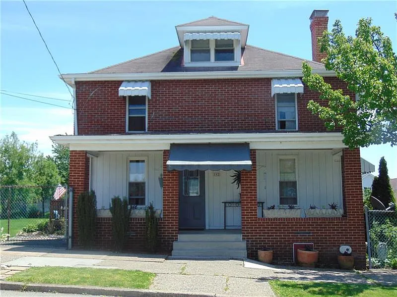 192 Oakland Ave photo 1