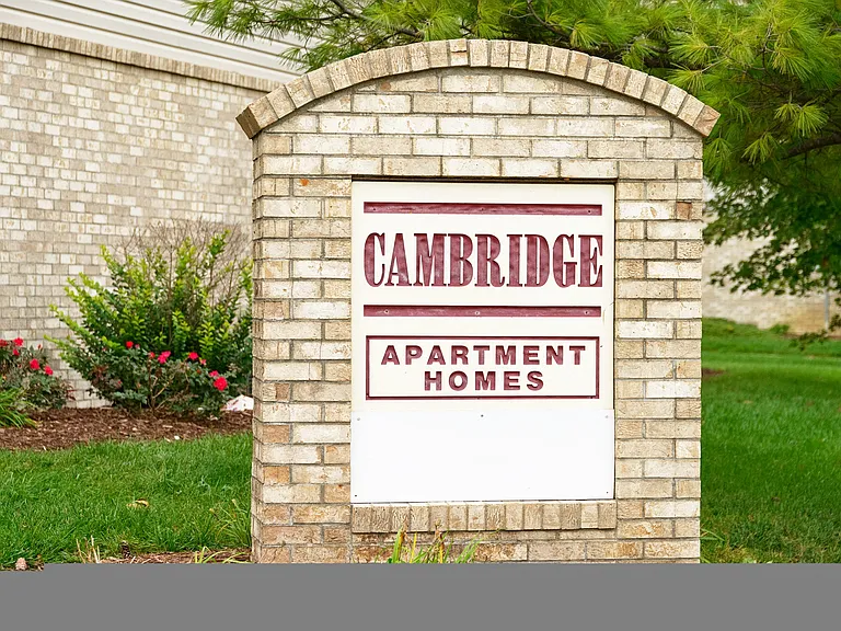 Cambridge Apartments — Photo 1