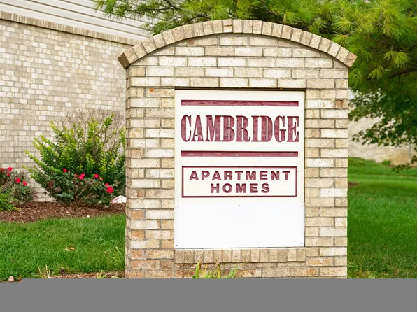 Cambridge Apartments, 2425 N Buckingham Rd, Fremont, NE 68025