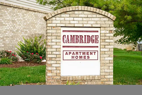 Cambridge Apartments Photo 1