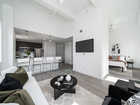 201 Cornelison Avenue image 1 of 12