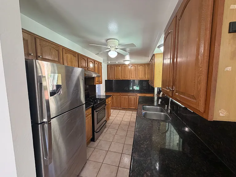 10670 Minette Dr — Photo 13