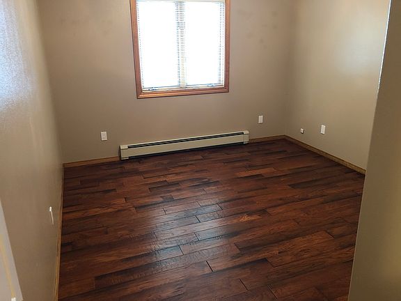 4th image of 477 Mesa Dr