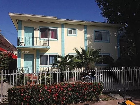 3rd image of 1135 Euclid Ave APT 6