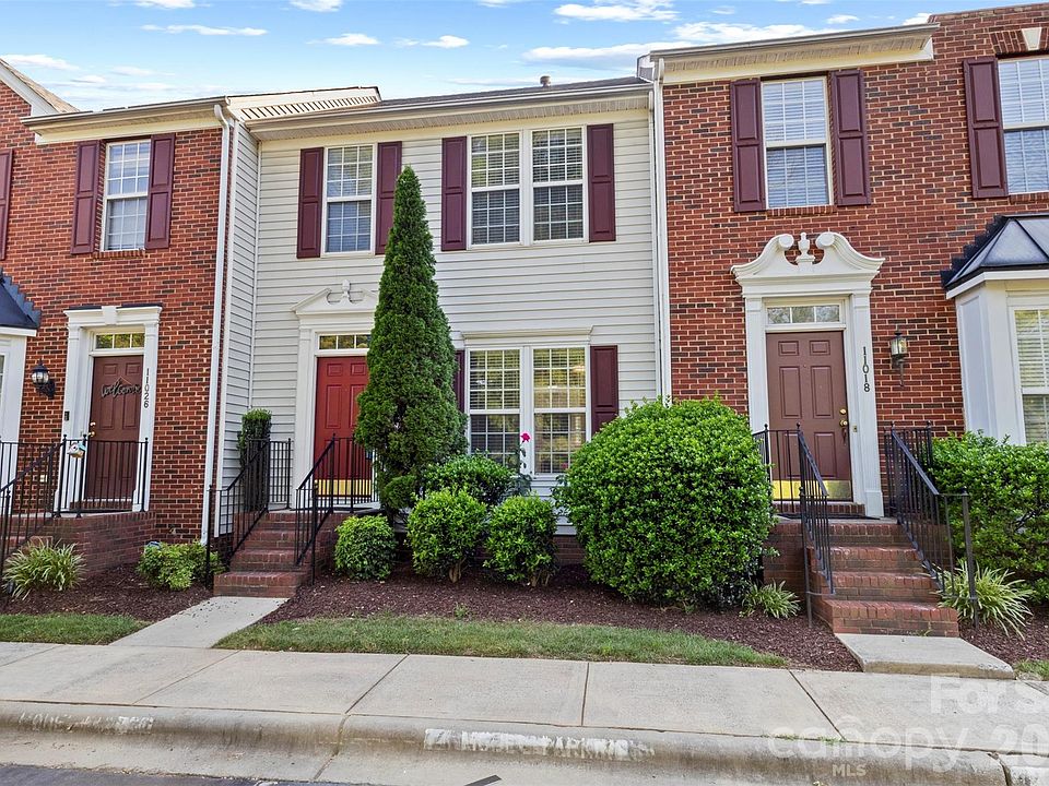 1st image of 11022 Garden Oaks Ln