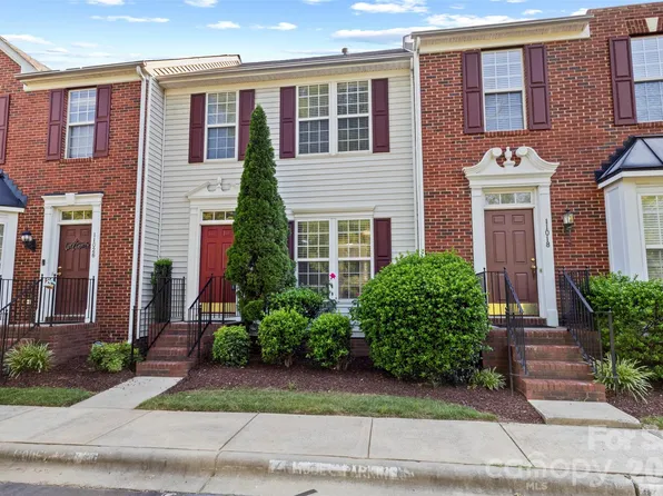11022 Garden Oaks Ln, Charlotte, NC 28273