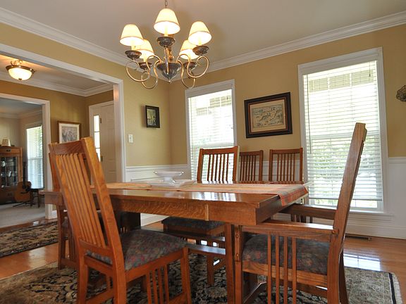 5th image of 10232 Canton Place Ln