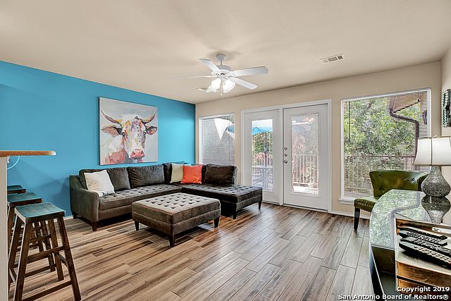 1st image of 730 Mather St #302
