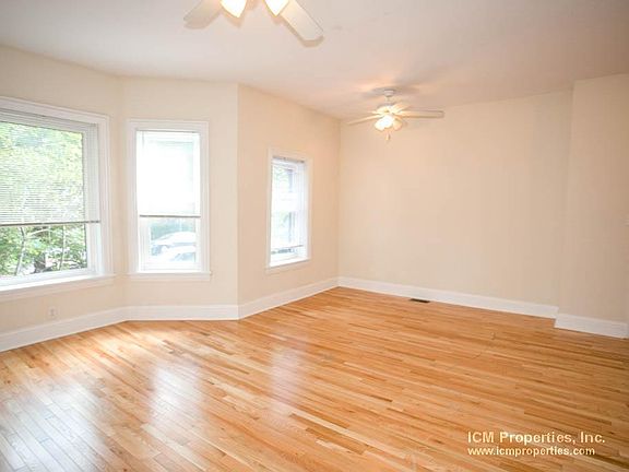 5th image of 3820 N Sheffield Ave #33-I