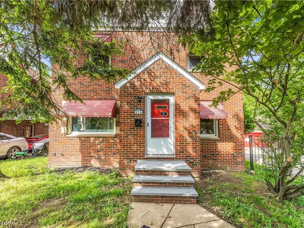 924 E 214th St, Euclid, OH 44119