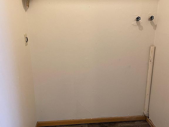5th image of 3713 Randall Dr #3
