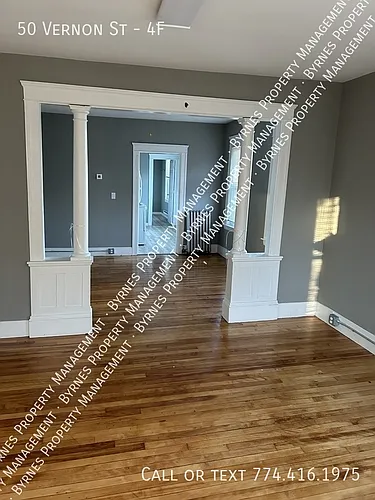50 Vernon St #4F Photo 1