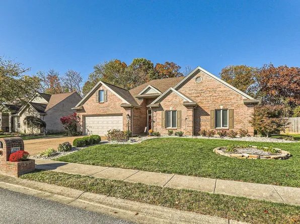 2704 Timber Park Dr, Evansville, IN 47715