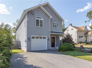 14 S Main St, Harriman, NY 10926