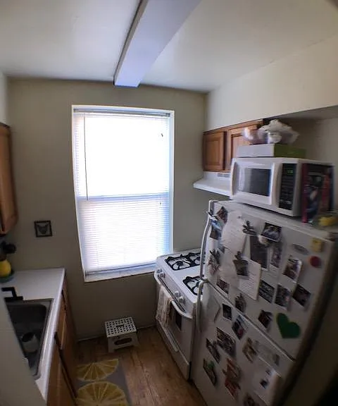 370 S Highland Ave #11 — Photo 8