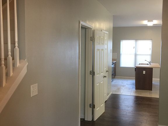 5th image of 2622 SW Creek Ml