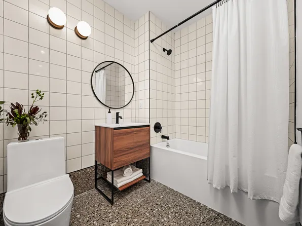 147-35 95th Avenue image 9 of 57