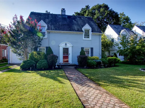 700 W Carl Avenue, Baldwin, NY 11510