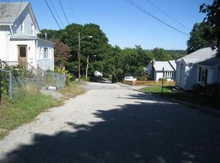 9 Emelia St, Johnston, RI 02919