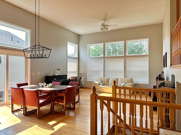 5th image of 2972 Clary Ct