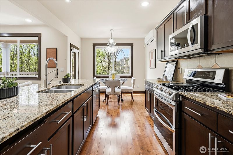 5th image of 14504 17th Avenue W