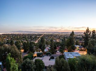 840 Guanajuato Dr, Claremont, CA 91711