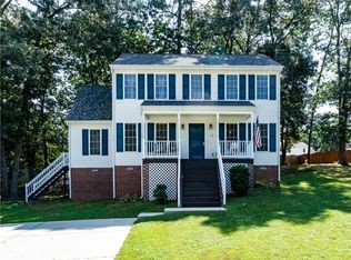 12173 Warfield Estates Dr, Chester, VA 23831