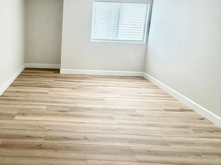 44 Warner St #B6 — Photo 6