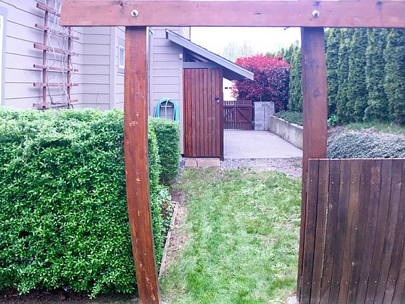 Side yard