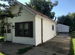 2807 Des Moines St, Des Moines, IA 50317