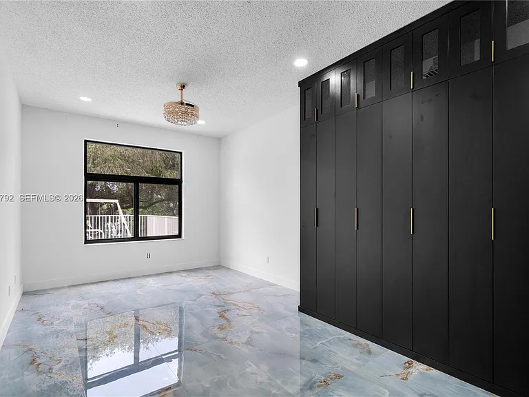 758 Lake Wellington Dr — Photo 17
