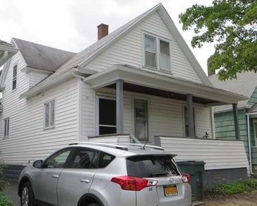 31 Peckham St, Rochester, NY, 14621