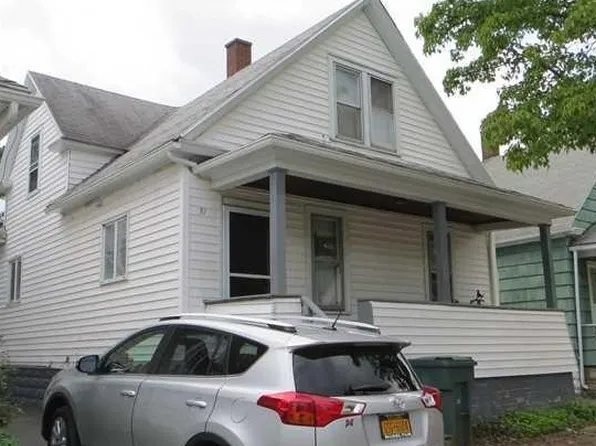 31 Peckham St, Rochester, NY 14621