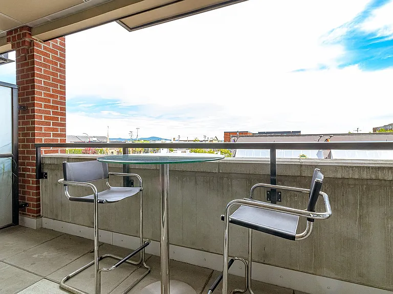 517 Fisgard St #206 — Photo 15