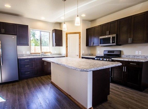 2nd image of 2313 Aspen Grove Loop