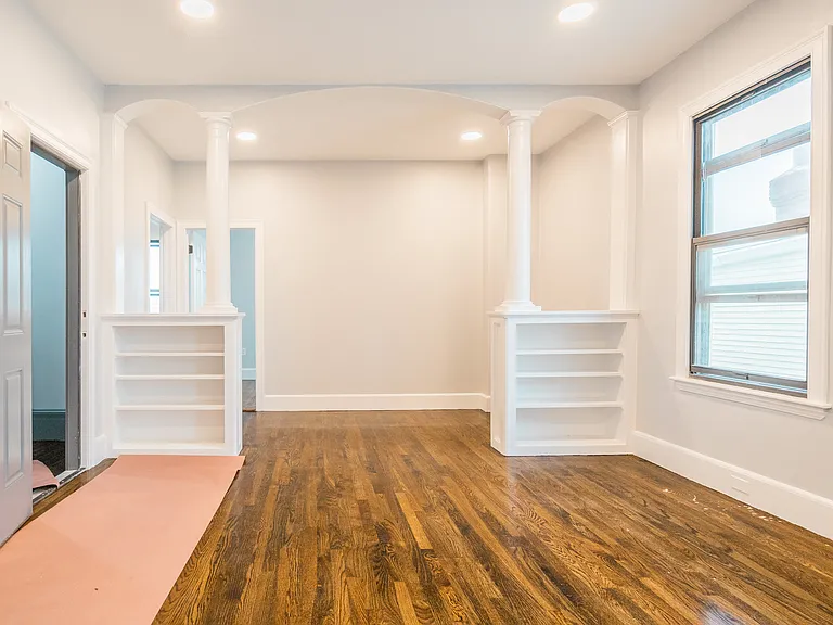 344 Saratoga St #3A — Photo 2