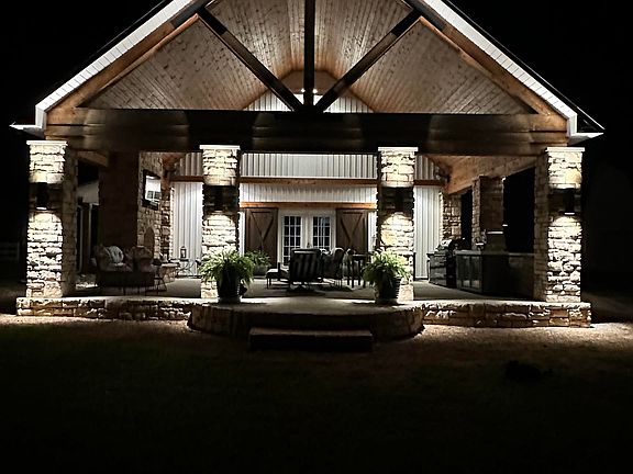 3rd image of 28207 Thach Rd