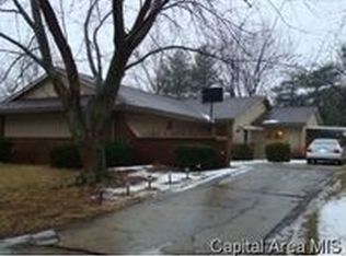 249 Bellerive Rd, Springfield, IL 62704