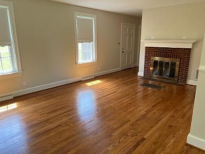 3rd image of 216 Washington Ave