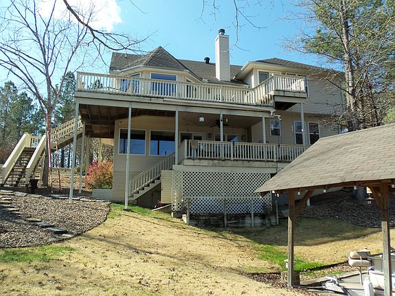 back of house & yard