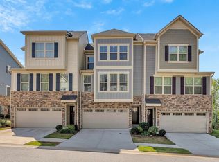 29 Questover Dr, Greenville, SC 29607
