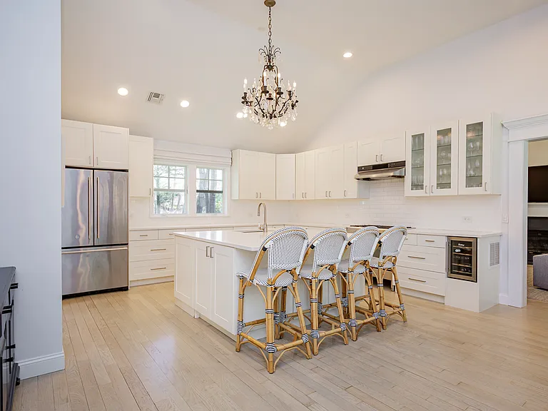 99 Oak Ln — Photo 7