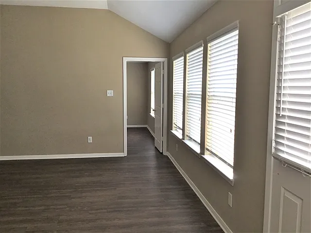 19343 Grand Colony Ct — Photo 5